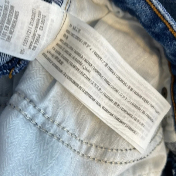 ABERCROMBIE & FITCH Curve Love The Mom High Rise Jeans Mid Wash Button Fly 29/8R - Picture 8 of 12